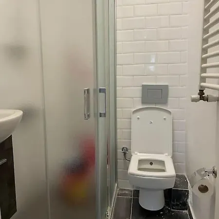 Flat In Taksim Square דירה